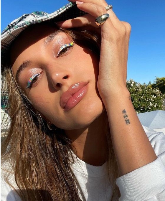 Lip gloss